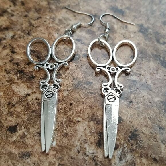 Scissor dangle style earrings - Picture 7 of 8